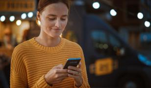 5 moduri de a face bani în plus. O femeie din SUA cu 10 joburi dezvăluie sursele ei de venit