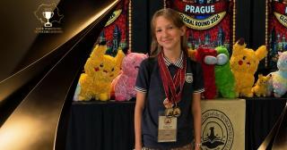O elevă româncă va concura la Yale, după medalii de aur câștigate la Londra și Praga