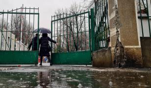 Cod galben de ploi în mai multe judeţe până miercuri. Cât va ține episodul de vreme rea