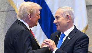 Trump le cere israelienilor să voteze în alegerile legislative de marţi cu 
