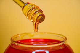 (P) Dulceața care vindecă și fiola uitată din dulapul farmaciei