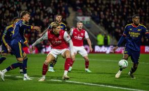 Surpriză de proporţii în Cupa Ligii Angliei. Arsenal, eliminată de o echipă de Liga a IV-a