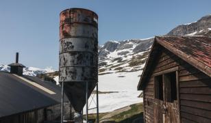 Soluția inedită găsită de un oraș din Norvegia care stă șase luni pe an fără soare. Cum au rezolvat problema