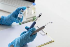 Descoperire revoluţionară a unor biologi, într-un laborator imporvizat la motel. Trump le tăiase finanţarea