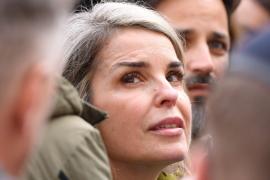 Cristela Georgescu, la DIICOT după audierea tatălui său. A venit cu o icoană