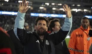 Messi și-a luat 