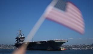 Portavionul USS Lincoln s-a întors în SUA, după un număr record de misiuni. Ce probleme au fost raportate