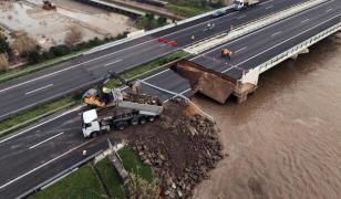 Furtunile extreme fac ravagii în întreaga lume, din Franţa până în Madagascar. 16 morţi în Portugalia