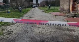 Femeie, găsită decapitată într-o casă abandonată din Italia. Capul era așezat lângă cadavru
