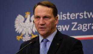 Polonia: "Privim schimbările din SUA cu îngrijorare. Rămânem un aliat loial, dar nu putem fi fraieri"