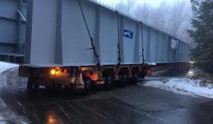 Percheziţii la firme care au făcut transporturi agabaritice neconfome. Prejudiciul se ridică la 1,6 milioane €