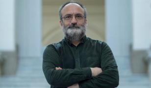 A murit jurnalistul Victor Kapra