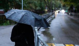 Vremea 9 februarie-9 martie 2026. Temperaturile cresc brusc, apoi scad din nou și vin ploile. Ce aduce martie