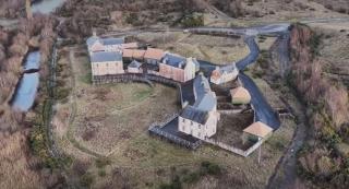 Sat fantomă descoperit întâmplător în Ţara Galilor. A fost abandonat misterios de peste un deceniu