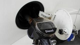 Preţurile la carburanţi sunt în creştere, faţă de cele afişate în ziua precedentă