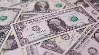 Curs BNR, 12 martie 2026. Leul românesc a pierdut aproape 2 bani în raport cu dolarul american