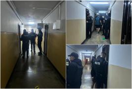 Descindere în căminul studenţesc. Poliţiştii au dat buzna la prima oră şi au dat amenzi mai multor tineri