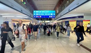 Un cuplu blocat în Thailanda din cauza războiului a făcut un credit de 12.000 € pentru a ajunge acasă 