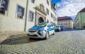 Româncă, arestată pentru tentativă de crimă în Germania. A vrut să îşi ucidă prietena cu care venise din ţară