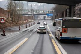 Motivul pentru care un tânăr de 15 ani a furat un autobuz. Explicaţia i-a pus în încurcătură pe poliţişti