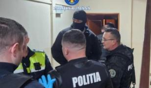 A dat un tun de 130.000 € cu o schemă folosită de valutiști în anii 90. Bărbatul, client vechi al poliţiştilor