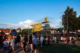 Electric Castle 2026, lineup complet: Teddy Swims, The Cure, Nothing But Thieves și Keanu Reeves sunt pe listă