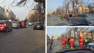 Accident grav lângă Spitalul Colentina. Șase mașini au fost implicate, una s-a răsturnat