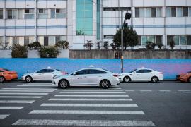 Ce se întâmplă dacă parchezi lângă trecerea de pietoni