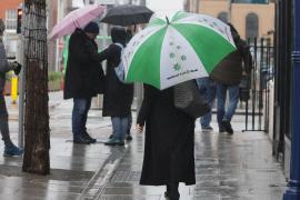 Vremea se schimbă radical în aproape toată țara. Vânt și ploi moderate până duminică