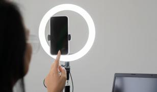 O influenceriţă şi-a înscenat propria răpire pentru a îşi creşte numărul de urmăritori