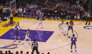 LeBron James şi Bronny James, autorii primului assist tată-fiu din istoria NBA