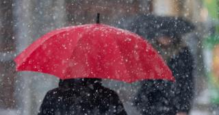 Cod galben de ploi și ninsori. Jumătate de România este vizată