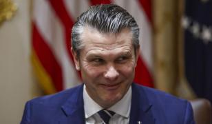 Pete Hegseth, acuzat că ar fi încercat să facă bani din războiul din Iran. Pentagonul respinge informațiile