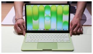 Apple anunţă lansarea MacBook Neo. Cât costă şi ce aduce noul model
