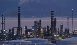 UE avertizează că preţurile petrolului şi gazelor vor rămâne ridicate chiar dacă războiul din Iran se termină