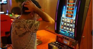 Un oraş mare din România renunţă complet la păcănele. Primar: 