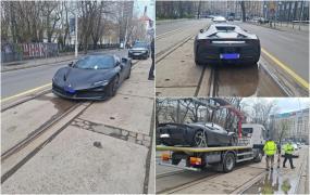 Și-a parcat Ferrariul pe linia de tramvai în Capitală. Cât trebuie să plătească bucureșteanul pentru tupeu