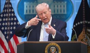 Politico: Europenii nu mai au încredere în SUA. Rusia rămâne însă principala ameninţare, potrivit unui sondaj