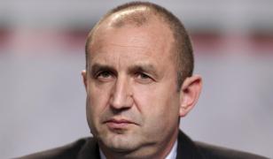 Cine este Rumen Radev, fostul preşedinte care aspiră să devină 