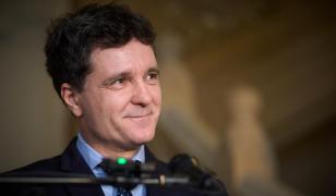 Nicușor Dan participă astăzi la conferința pentru securizarea Ormuzului, organizată de Macron și Starmer