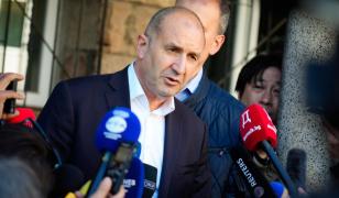 Alegeri în Bulgaria. Coaliţia condusă de Rumen Radev a câştigat detaşat, potrivit datelor exit-poll