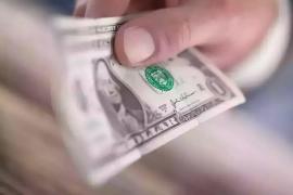 Curs BNR, 2 aprilie 2026. Leul românesc pierde mai mult de 2 bani în raport cu dolarul american