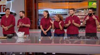 Chefi la cuțite, sezonul 17. Mutare strategică! Chef Richard își aduce întăriri în echipă