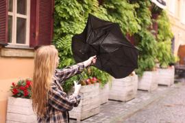 Cum va fi vremea de 1 Mai. Temperaturi scăzute, ploi și chiar ninsoare la munte