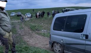 Tânărul care a bătut 2 pădurari după ce l-au prins la furat a fost reţinut. Ce spune ministrul Mediului