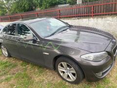 Poliţist anchetat pentru că vinde informaţii traficanţilor de ţigări