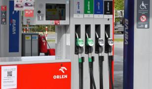 Petrolul şi gazele au scăzut cu 15 şi 20% în Europa, după anunţarea armistiţiului cu Iranul