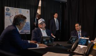 Armistiţiul cu Iranul îi oferă lui Trump o cale de ieşire din război, dar preţul plătit este mare