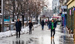 Vreme rece cu ploi și ninsoare în aproape toată țara. Prognoza meteo pentru București. Când scăpăm de frig