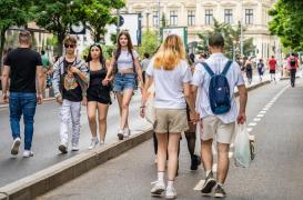 Val de aer tropical peste România, cu temperaturi de peste 25°C. Cum va fi vremea în luna mai